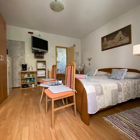 Nora 3* Rovinj